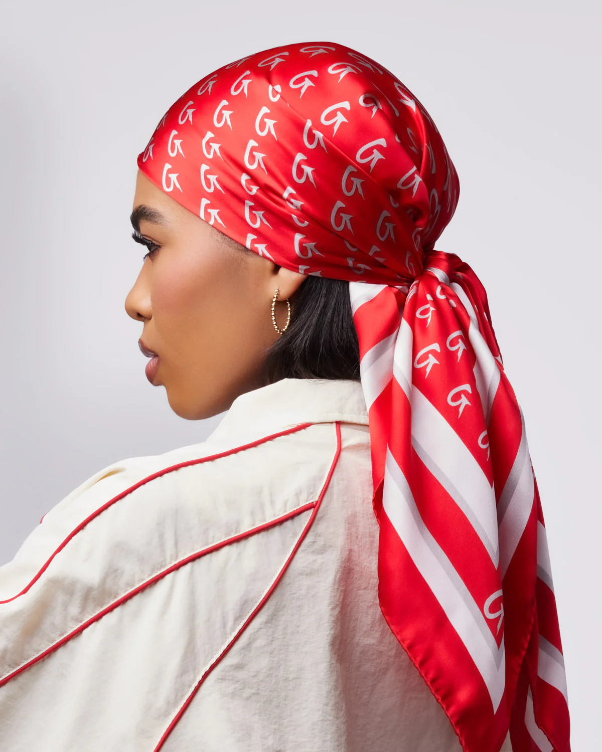 LARGE MONOGRAM SILK SCARF - RED - Image 6